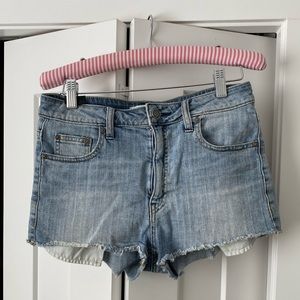Aritzia Talula Okinawa High Rise Denim Shorts